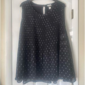 Ava & Vic sleeveless blouse euc